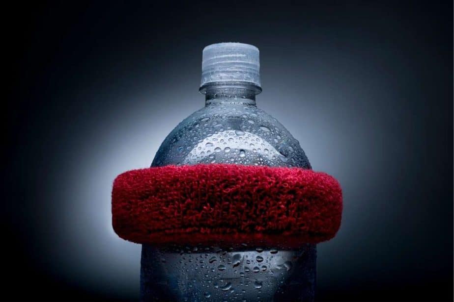 Why Do Table Tennis Players Wear Wristbands? (3 Motives) Racket Rampage