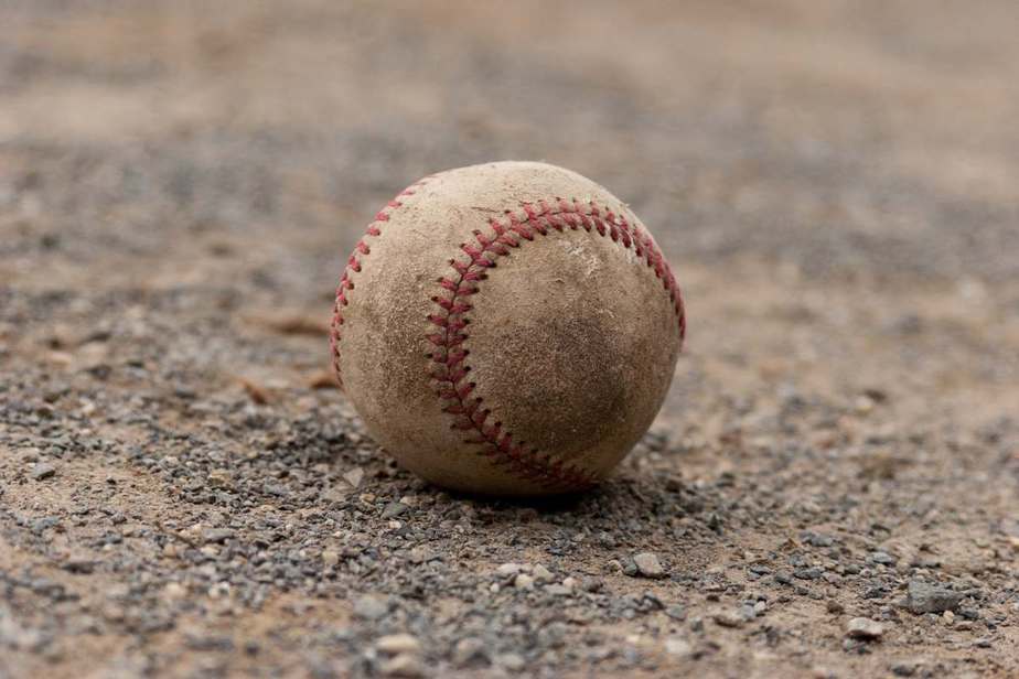 How Many Baseballs Are Used In A MLB Game? (Data & Cost) Racket Rampage