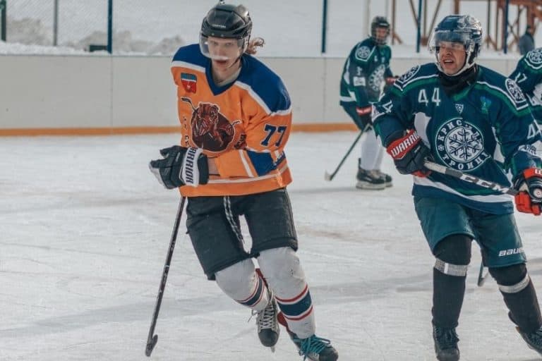 How To Grow Amazing Hockey Hair? (Recipe For Perfect Flow) Racket Rampage